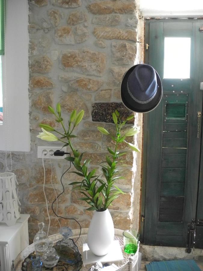 Ferienwohnung Steinhaus Mit Terrasse Rovinj Exterior foto